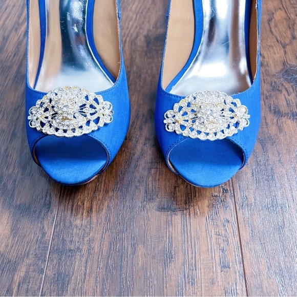 Badgley Mischka • Goodie Peep Toe Pumps satin jeweled Royal Blue Silk crystal - Picture 4 of 13